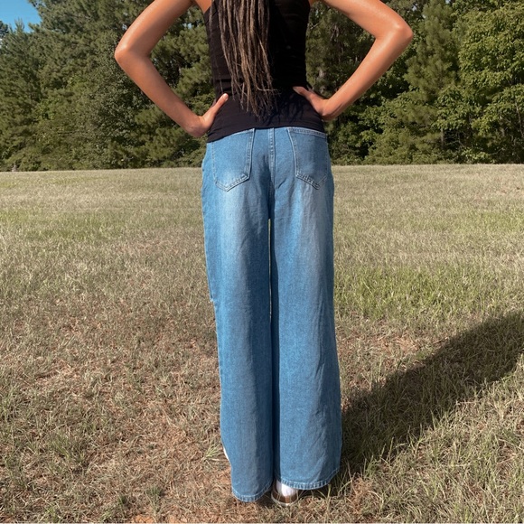 SHEIN baggy pants | Dark washed | ripped | very good condition | high rise - Picture 3 of 3